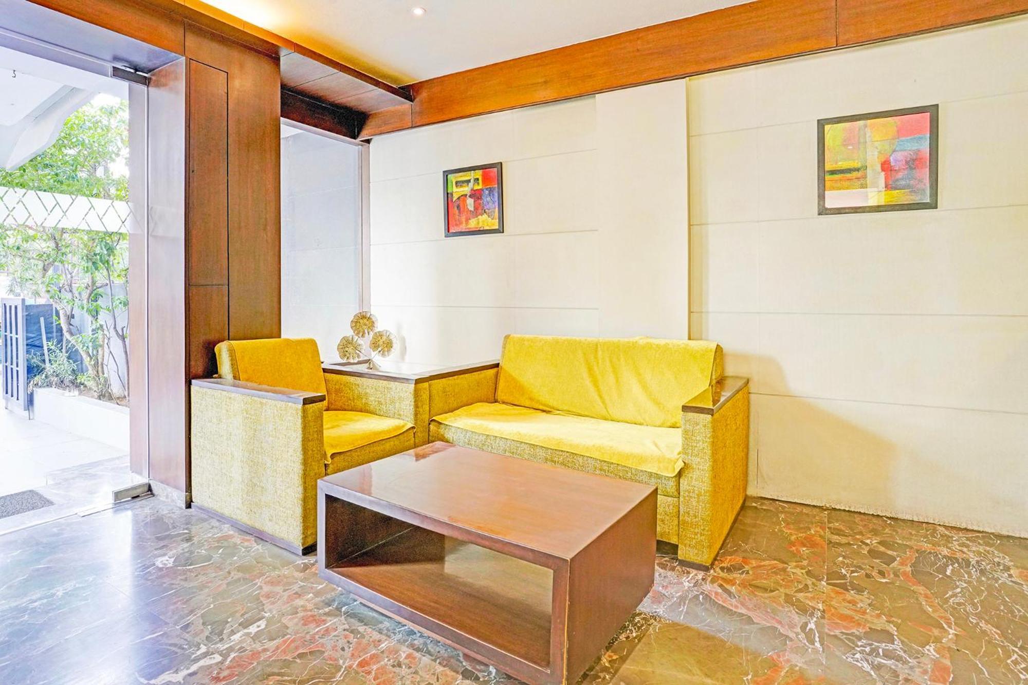 Fabhotel Prime Sky Light Vadodara Exterior foto